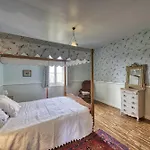 Le Manoir De St Marcel