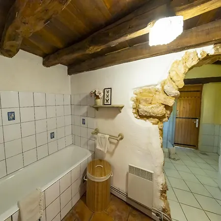 Le Manoir De St Marcel