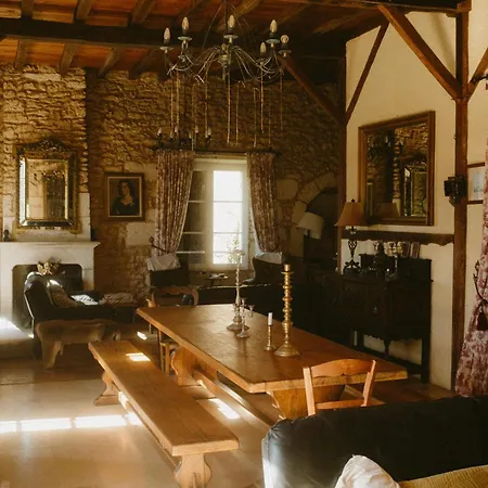 別荘 Le Manoir De St Marcel Saint-Marcel-du-Périgord